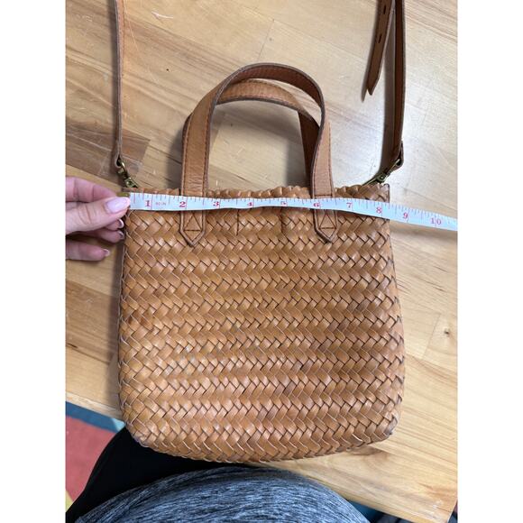 Madewell The Small Transport Crossbody: Woven Leather Edition - Picture 8 of 8